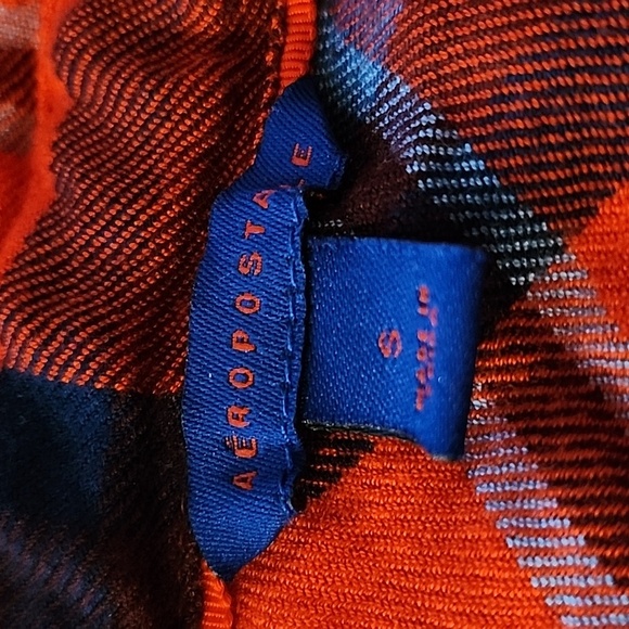 Aeropostale SM Red/Black Plaid Button Down Flannel Shirt - Picture 3 of 12